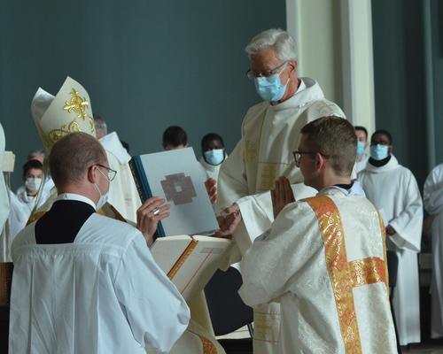 ordination diaconale Julien SAUVE 68