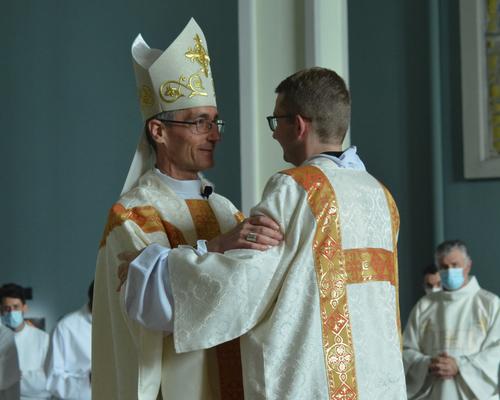ordination diaconale Julien SAUVE 71