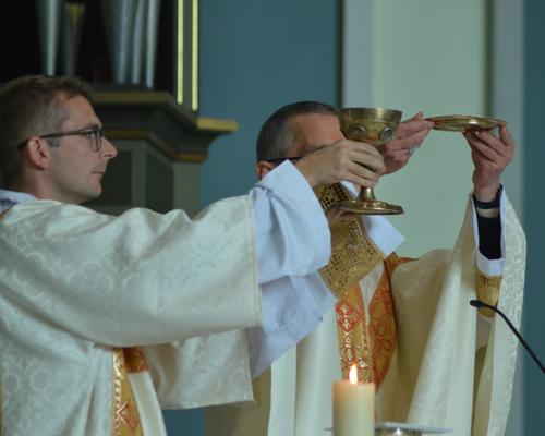 ordination diaconale Julien SAUVE 92