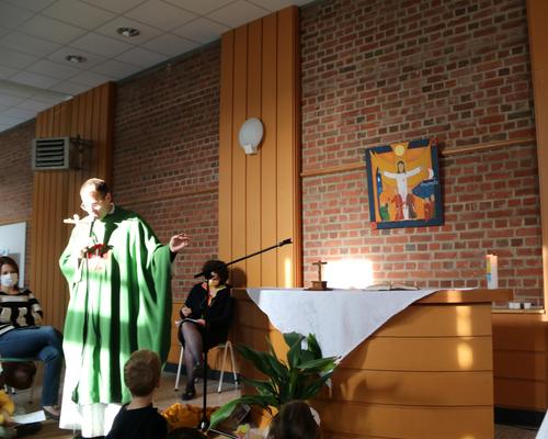 2110_Messe des petits 43
