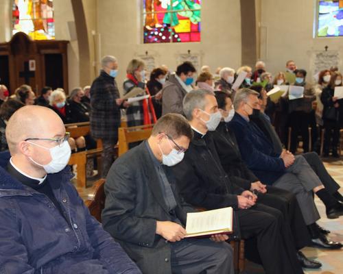 2021_Bénédiction nouveaux vitraux Ste Thérèse 14