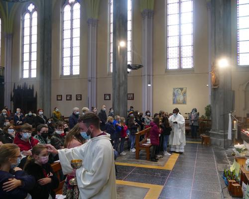 21.11.2021 Messe des familles. 1ere etape CM2 (47)