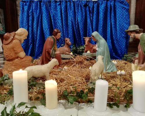 Dourlers creche eglise