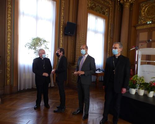 9.03.2022-Mgr-Migliore-mairie-cambrai 10
