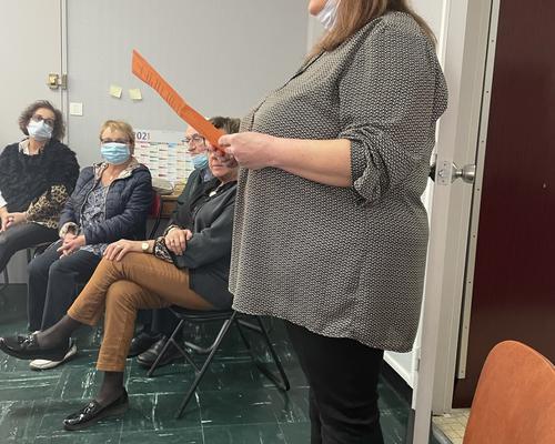 2022-03-18 Visite de Mgr a la pastorale Sante (1)