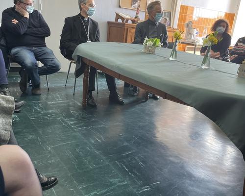 2022-03-18 Visite de Mgr a la pastorale Sante (5)