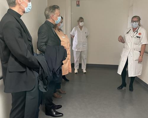 2022-03-18 Visite de Mgr a la pastorale Sante (12)