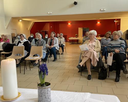 2022-03-18 Visite de Mgr a la pastorale Sante (16)