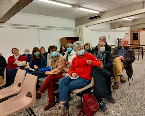 2022-04-01 Mgr et les cathechistes (1)