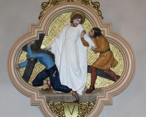 5. Jesus est aide par Simon de Cyrene
