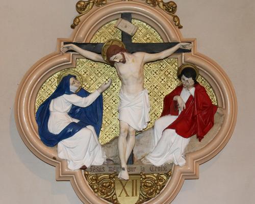 12. Jesus meurt sur la Croix