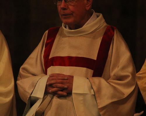 Le diacre Robert Carémiaux.