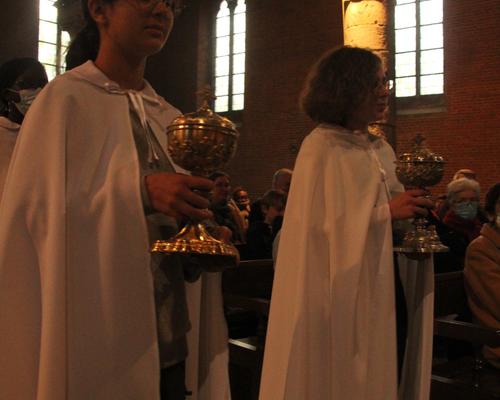 Procession des offrandes.