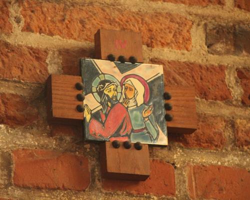 4e station: Jésus rencontre Sa Sainte Mère.