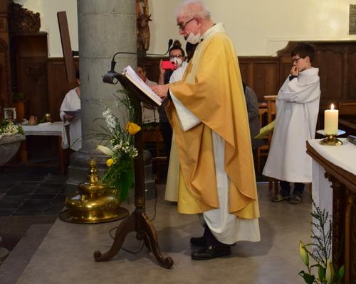 2022-04-16 veillée pascale à Bousies 11