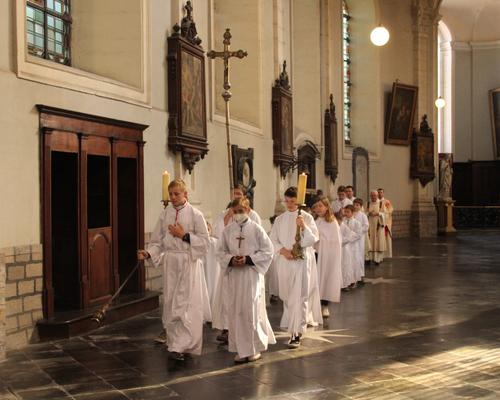 Procession d'entrée.