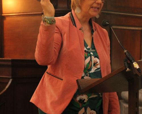 "Agneau de Dieu".