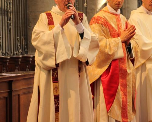 "Allez dans la Paix du Christ".