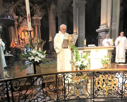 2022-04-17 Vigile Pascale Cathedrale (7)