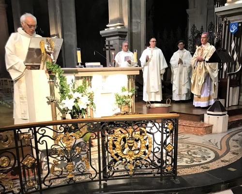2022-04-17 Vigile Pascale Cathedrale (8)