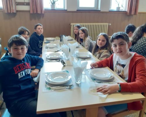 Banneux SteAnne Repas (1)