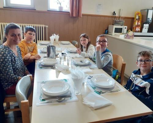 Banneux SteAnne Repas (2)