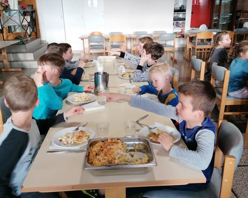 Banneux SteAnne Repas (7)