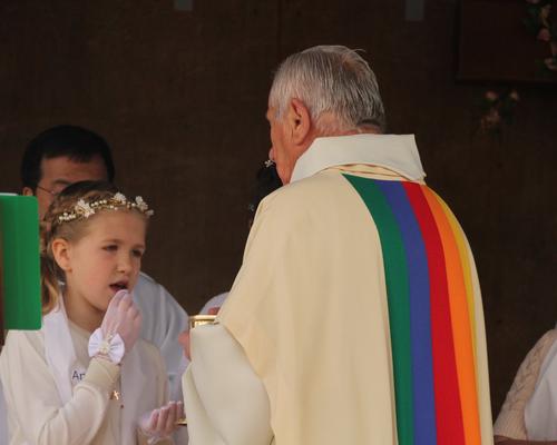Communion des enfants.