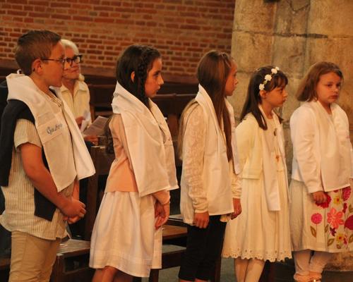 Les jeunes baptisés.