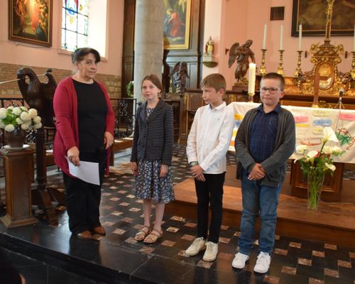 2022-05-14 ils ont reçu le corps du Christ pour la