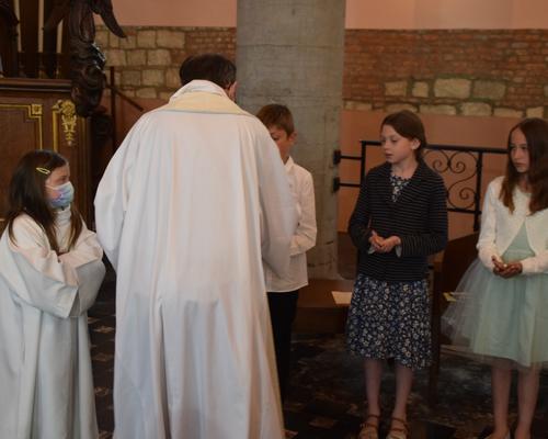 2022-05-14 ils ont reçu le corps du Christ pour la