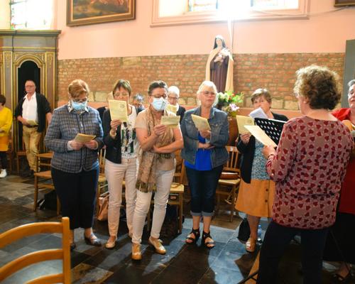 2022-05-14 ils ont reçu le corps du Christ pour la