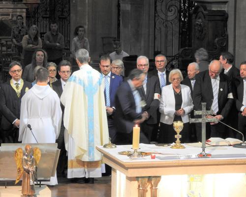 messe diocesaine cath neuvaine NDdG 2022 05 15 (21