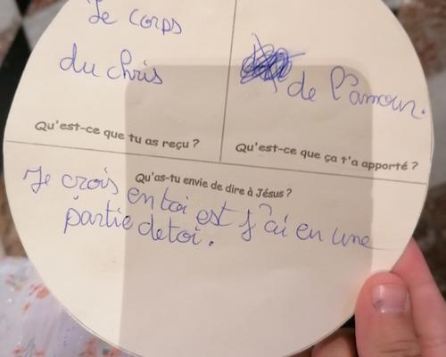 hosties completees 1eres communions Ste-Anne 2022