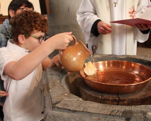 2022-04-23 premières eucharisties à Bousies 35