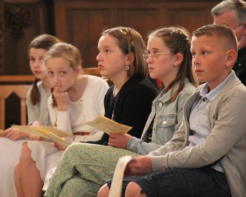 2022-04-23 premières eucharisties à Bousies 51
