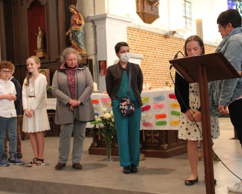 2022-04-23 premières eucharisties à Bousies 88