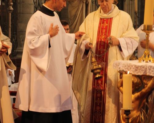 Encensement de l'autel
