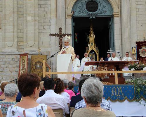 15-août-assomption-cambrai5
