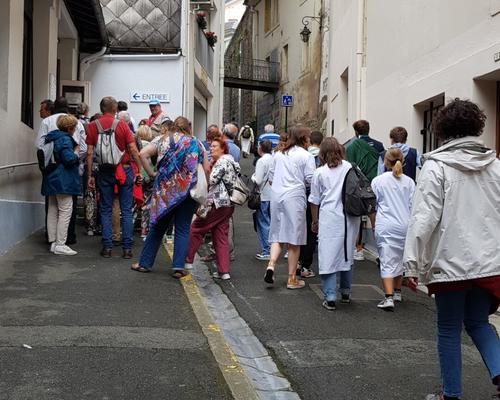 2022.08.18-lourdes-surlespasdeBernadette 3
