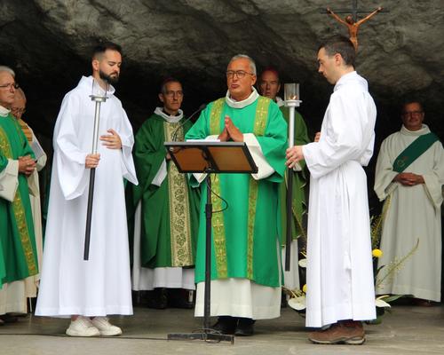 2022.08.19-lourdes-messealagrotte 10