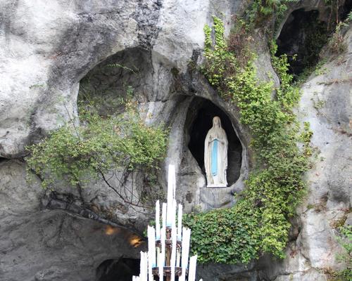 2022.08.19-lourdes-messealagrotte 14