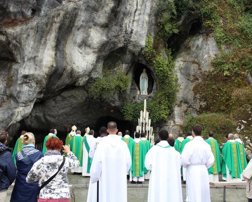 2022.08.19-lourdes-messealagrotte 32