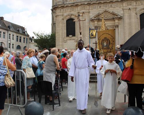 2022 08 15 procession (Th D) (1)