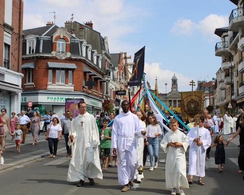 2022 08 15 procession (Th D) (69)