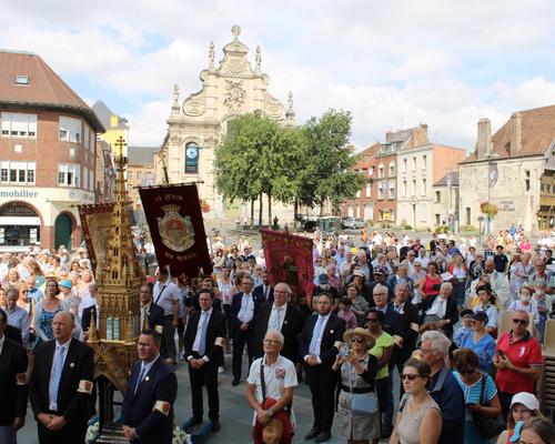 2022 08 15 procession (Th D) (73)