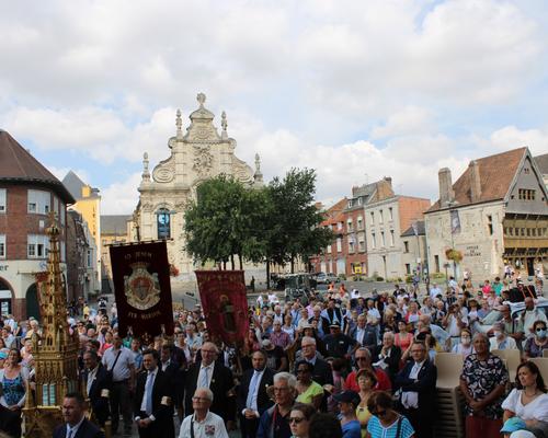 2022 08 15 procession (Th D) (74)