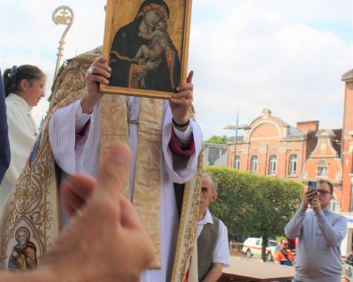 2022 08 15 procession (Th D) (77)