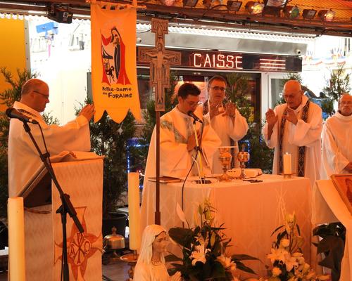 2022 08 16 messe avec les forains  (29)