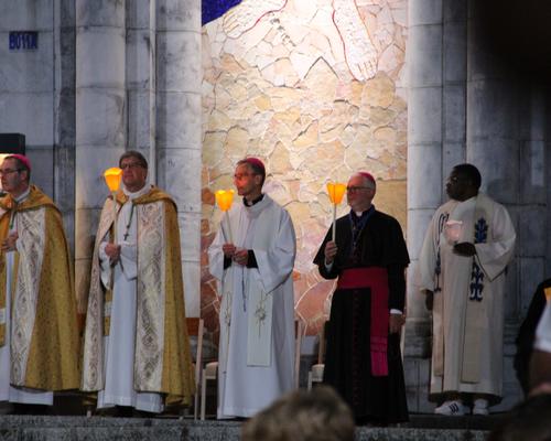 2022.08.20-lourdes-processionmariale 13
